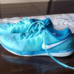 Womens Nike Dual Fusion TR3 (Retail $89)